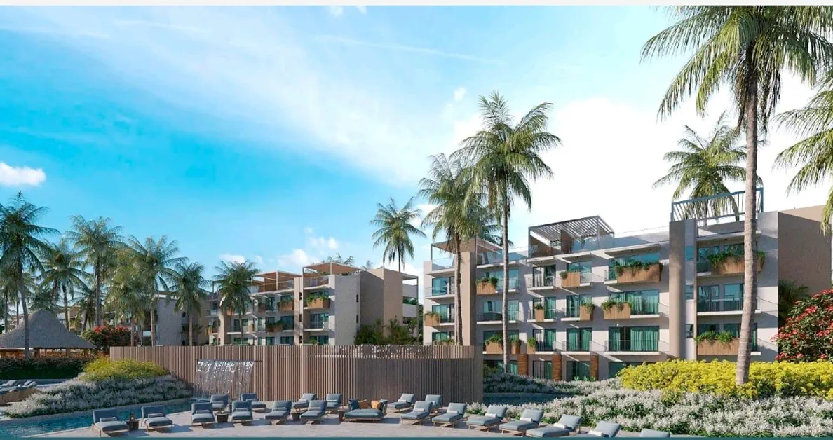 Aura Boulevard
